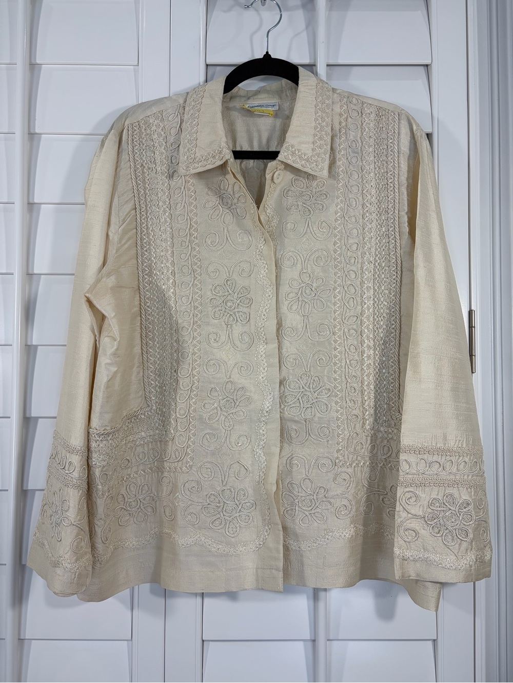 100% Silk Classic Embroidered Button-Front Cream Blouse (L) - Picture 2 of 14